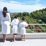 Vineyard Estate Vila