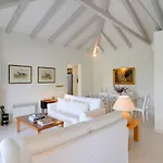 Villa Vineyard Estate