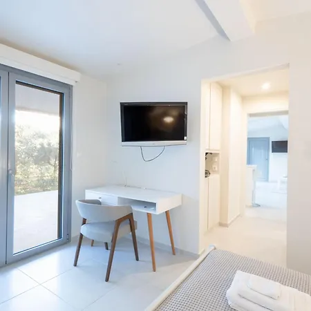 Vineyard Estate * Porto Heli