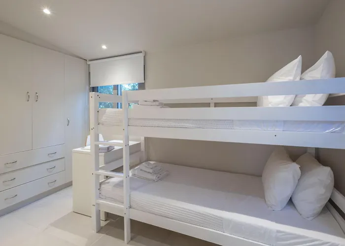 Vineyard Estate Villa *